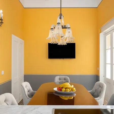 Victorian Splendour 21c Luxury * Victoria