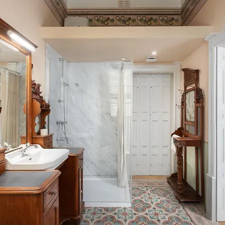 Victorian Splendour 21c Luxury 度假居 *